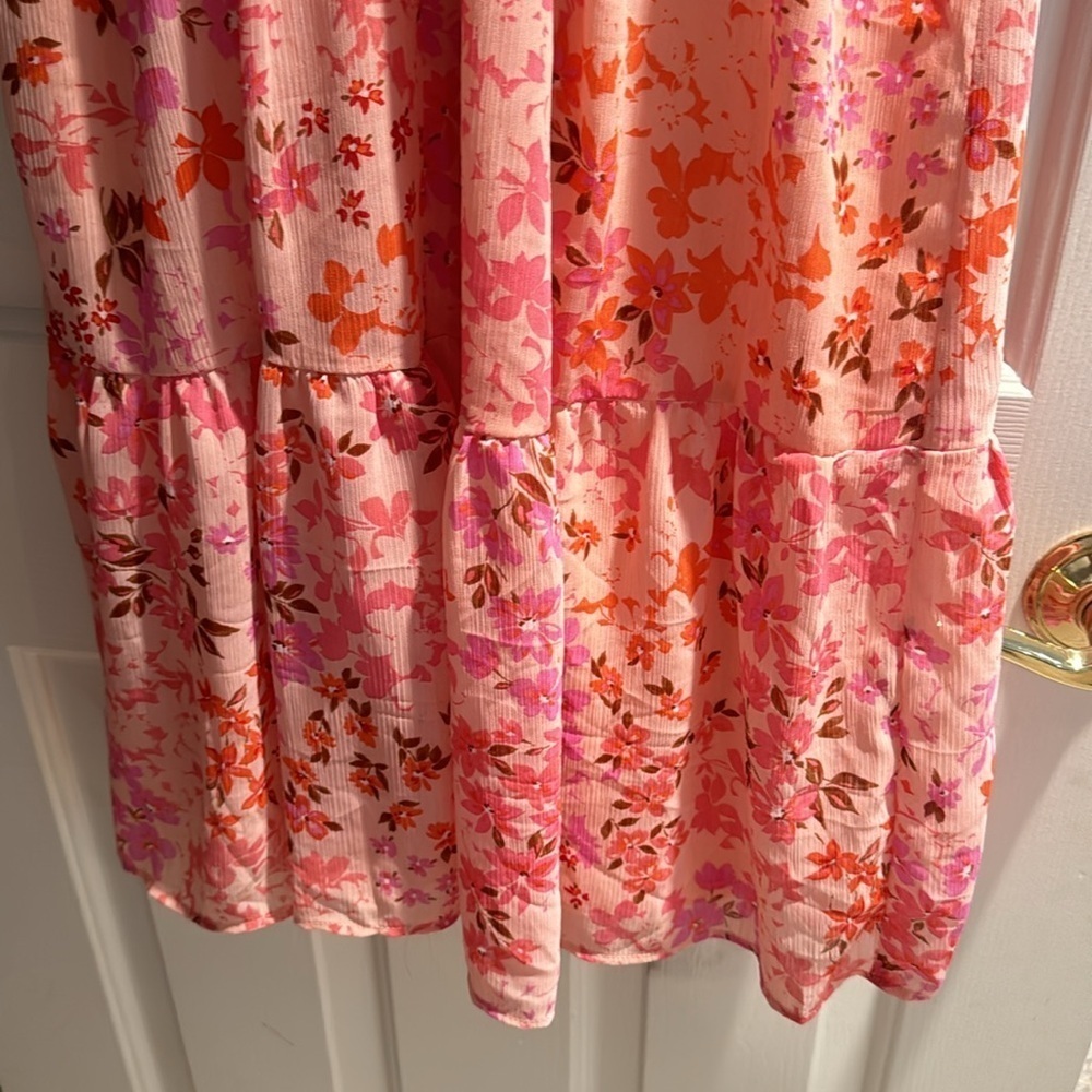 Dress - Picture 3 of 6